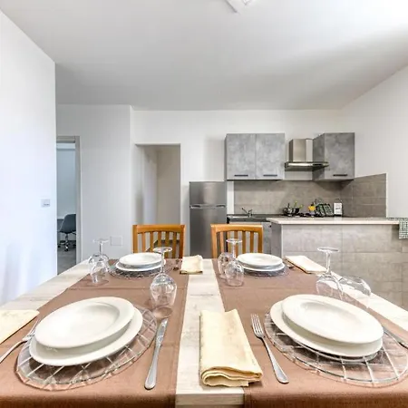 Mia Amelie Apartment *